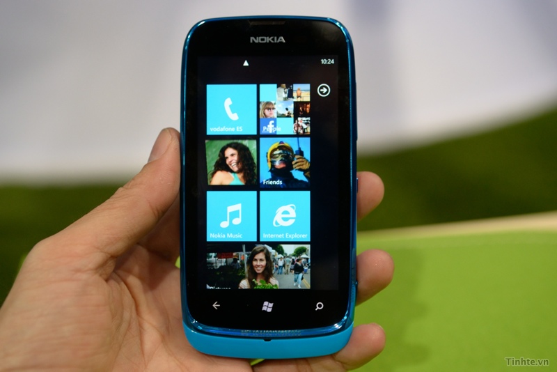 Trên tay Nokia Lumia 610